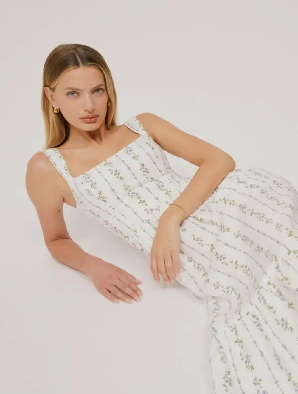 ISO Reformation Bucatini Dress in Chalet Size 8, 10, or 12